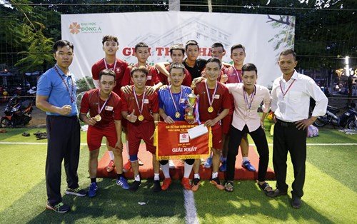 Chung kết giải thể thao Chào tân sinh viên 2019 tại Đại học Đông Á