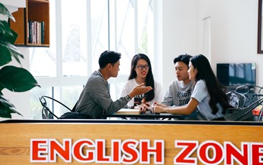 English Zone Club