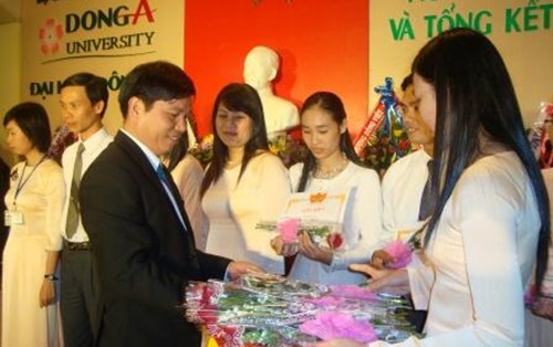 Khai mạc hội thi giáo viên dạy giỏi ĐH Đông Á năm 2010