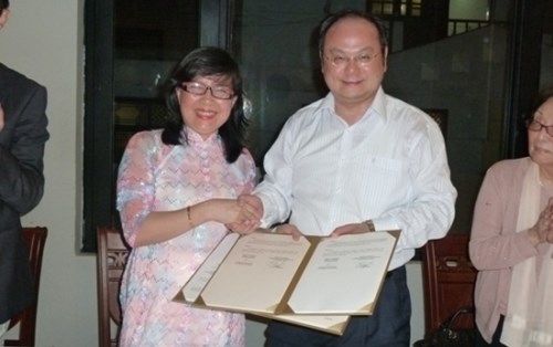 Năm 2012: Thực hiện chương trình liên kết 2+2 và 3+1 với Đại học Lunghwa - Đài Loan