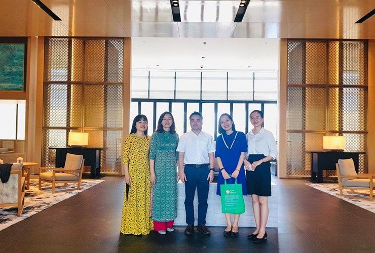 Đại học Đông Á làm việc với Lãnh đạo Shilla Monogram Quangnam Danang đề nghị hợp tác về chương trình kiến tập, thực tập và tuyển dụng cho sinh viên Ngành Ngôn Ngữ
