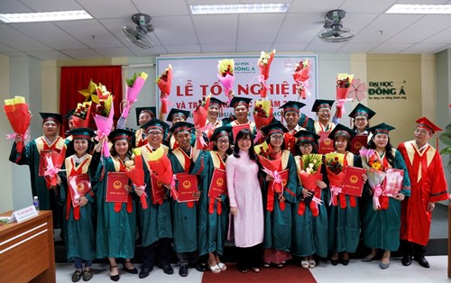 Lễ Tốt nghiệp và trao bằng thạc sĩ năm 2018