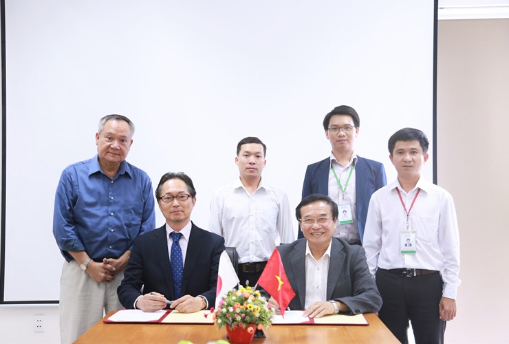C’set Nhật Bản hợp tác đào tạo, thực tập nghề nghiệp và việc làm lĩnh vực ô tô cho SV khối ngành Kỹ thuật ĐH Đông Á