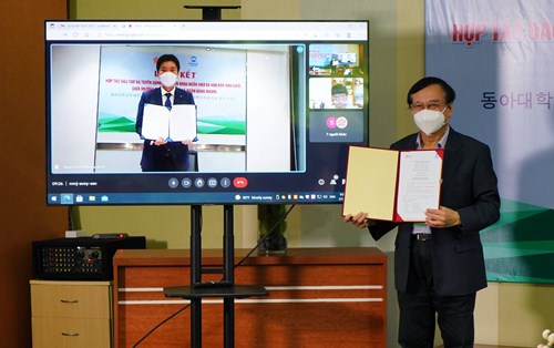 Hợp tác đào tạo và cung ứng nhân sự Ngôn ngữ Hàn cho Ngân hàng Woori – CN Đà Nẵng