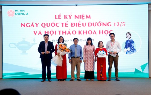 ĐH Đông Á tri ân và chúc mừng Thầy và Trò khoa Y nhân ngày Quốc tế Điều dưỡng