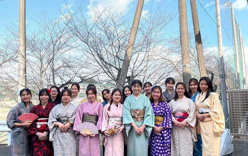 Gần 40 sinh viên ĐH Đông Á lần lượt đáp chuyến bay đến Nhật chỉ trong 4 tháng đầu năm 2023