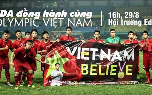 Sinh viên ĐH Đông Á đồng hành cùng tuyển Olympic VN