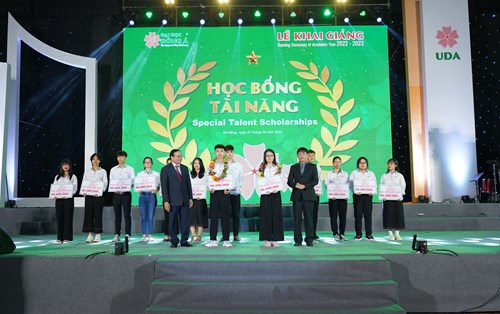  Hơn 12 tỷ đồng học bổng dành cho tân sinh viên ĐH Đông Á năm 2022