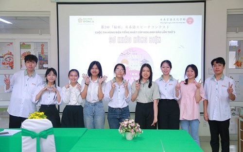 Flex kỹ năng hùng biện cùng cuộc thi “Hùng biện tiếng Nhật cúp Hoa Anh Đào” lần thứ 3 Đại học Đông Á