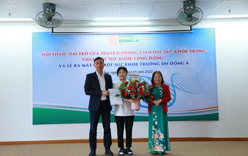 Đại học Đông Á thành lập CLB Một sức khỏe