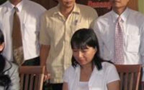 Những bông hoa giữa thương trường