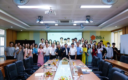 Định hướng nghề nghiệp cùng doanh nghiệp lĩnh vực truyền thông đa phương tiện