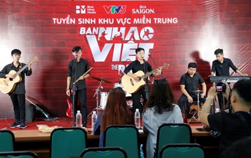 Ban nhạc Việt mùa 2: vòng Vượt Tường gọi tên Black Wolf band của Đại học Đông Á