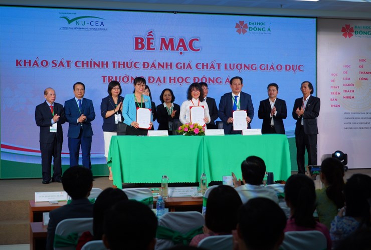 Bế mạc khảo sát chính chức đánh giá chất lượng giáo dục chu kỳ 2 tại Đại học Đông Á