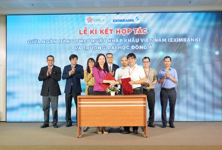 Đại học Đông Á hợp tác cùng Eximbank đào tạo và phát triển nguồn nhân lực 