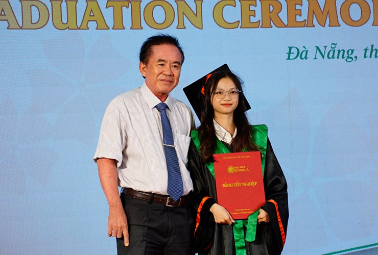 Cơ duyên của cô sinh viên Mường với suất học bổng toàn phần tại Đại học Đông Á
