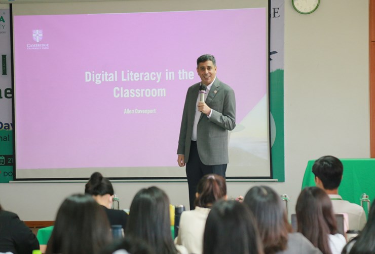 Tích hợp công nghệ trong giảng dạy tiếng Anh cùng “Digital Literacy in the classroom”