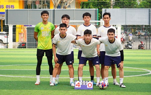 Rộn ràng 20-11: 294 đội tham gia Hội thao truyền thống sinh viên Đại học Đông Á 2023