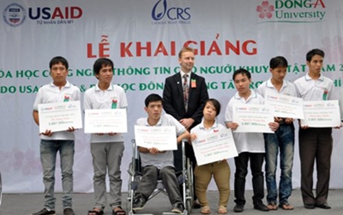 Đào tạo CNTT cho người khuyết tật