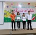 Associate enterprises spend scholarships to encourage students to face difficulties