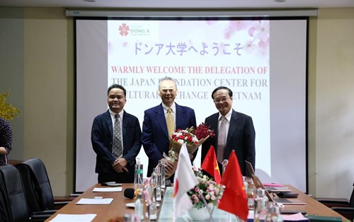 Dong A University - Japan Foundation cooperation: a new approach to the development of teaching Japanese language and culture