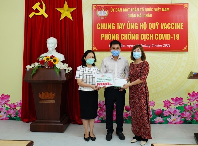 Đại học Đông Á ủng hộ Quỹ vaccine phòng chống Covid-19 