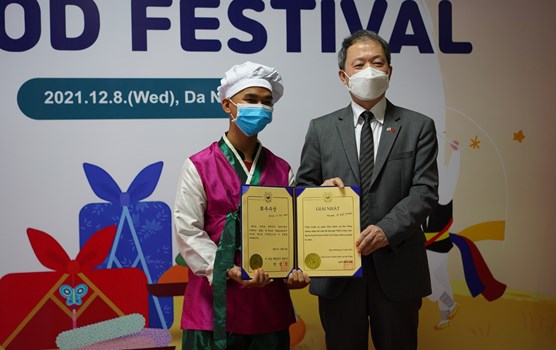 Student from Dong A University’s Faculty of Tourism won the first prize at “K Food Festival 2021”