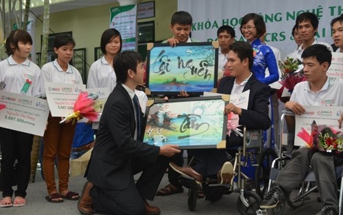 9 tỷ đồng hỗ trợ đào tạo CNTT cho người khuyết tật miền Trung
