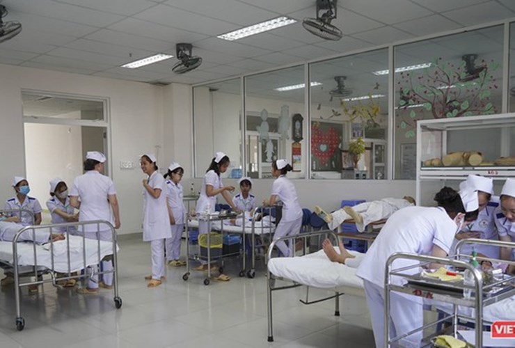 Đà Nẵng: Cơ hội việc làm đến 2.500 USD/tháng cho sinh viên điều dưỡng